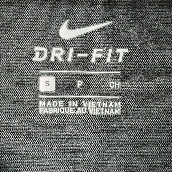 Nike Dri-Fit Women's Small K State Wildcats Purple Black V-Neck T Shirt Athletic - Picture 4 of 12